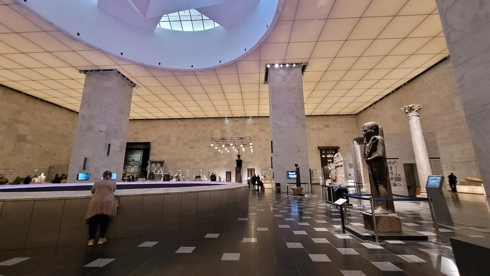 Museum context for exploring boats and river models